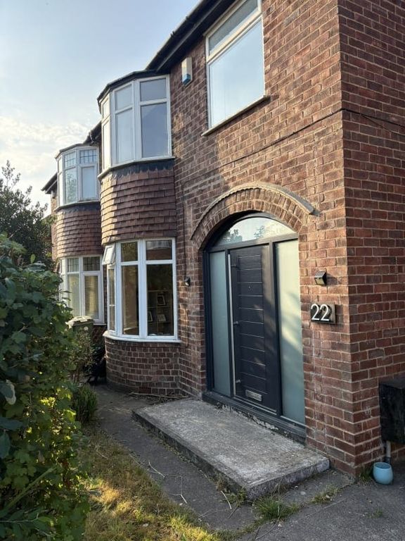 Property photo 2 of 28