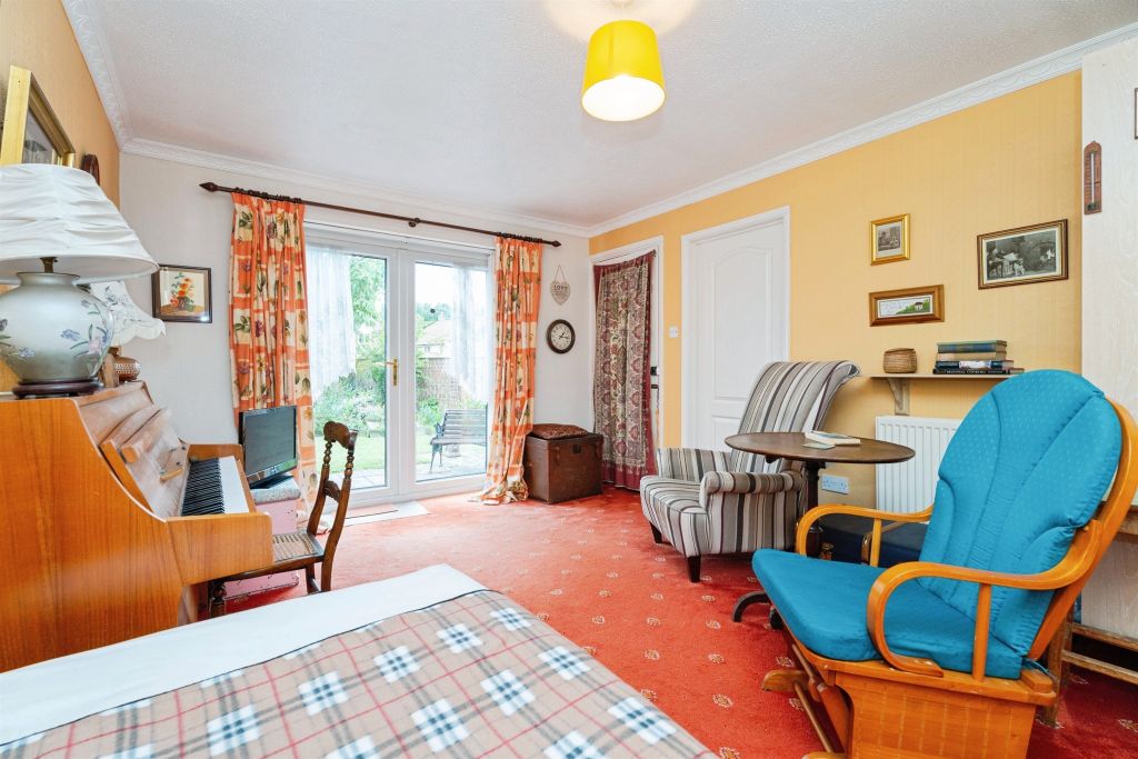 Property photo 2 of 10