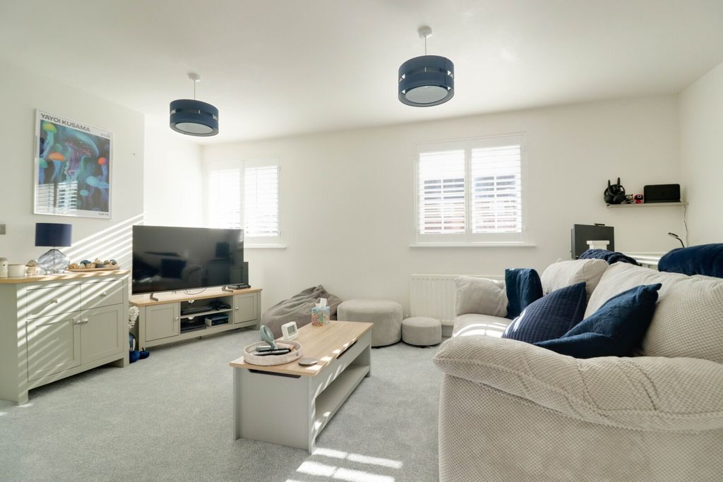 Property photo 2 of 9 Picture No. 06