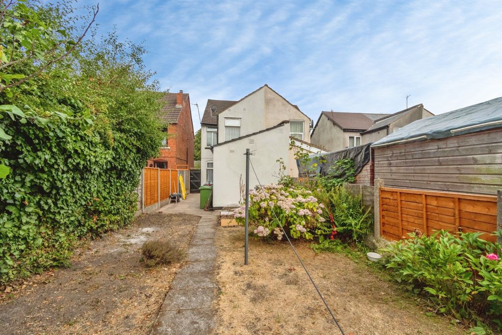 Property photo 2 of 16