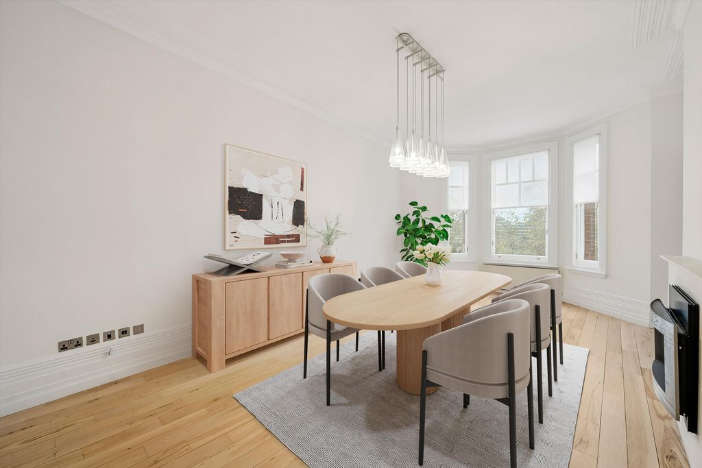 Property photo 2 of 24 Image