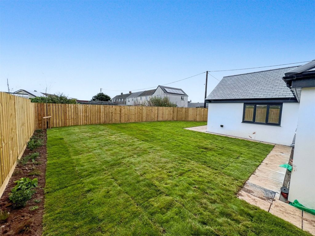 Property photo 3 of 14 Picture No. 20