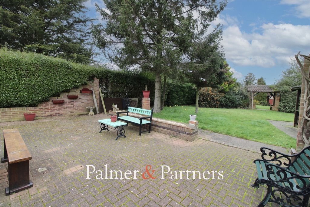 Property photo 2 of 19 Picture No. 34