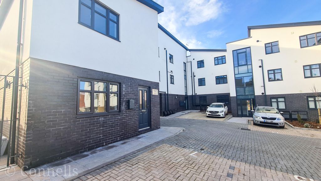 Property photo 1 of 9 View