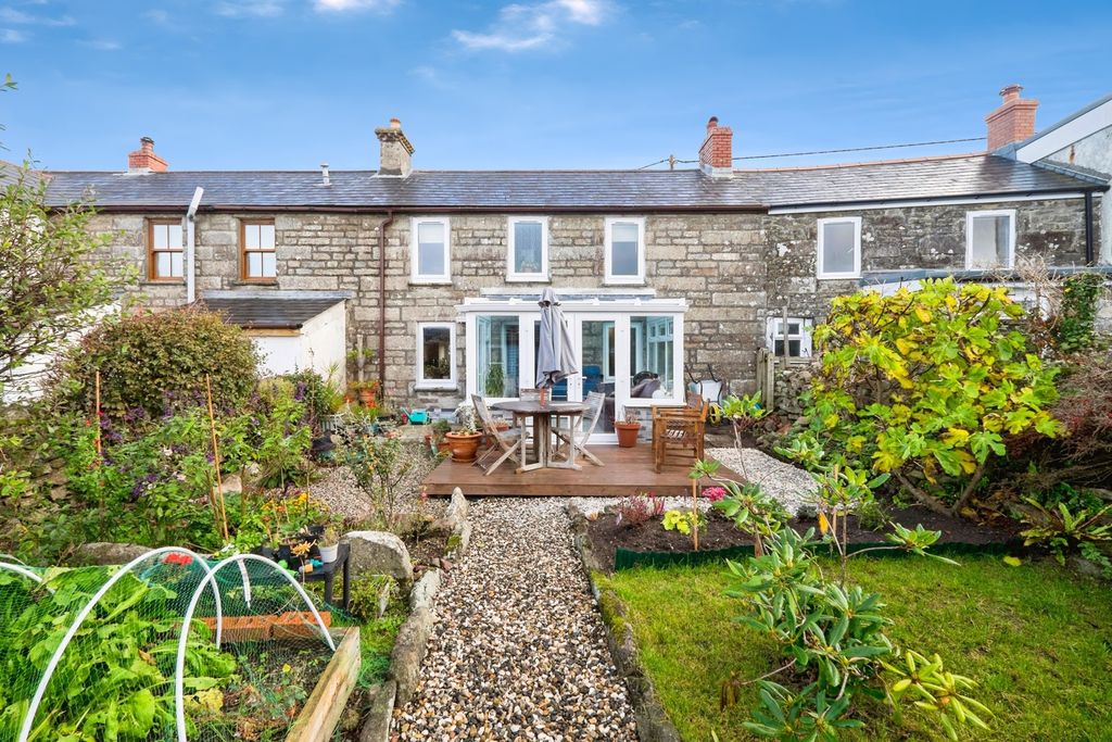 Property photo 1 of 14 Photo