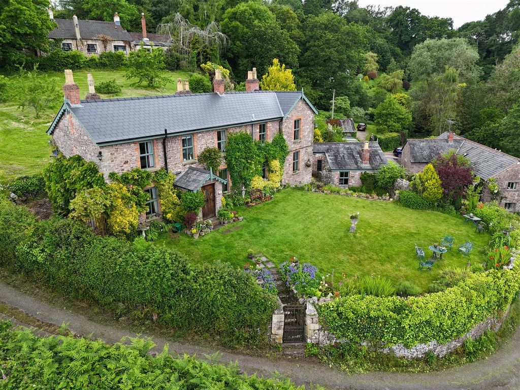 Property photo 1 of 34 The Brooklands