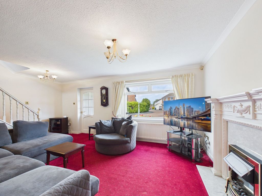 Property photo 2 of 24