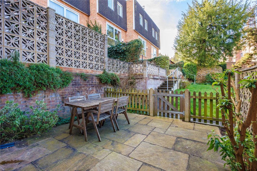 Property photo 2 of 11 Picture No. 03