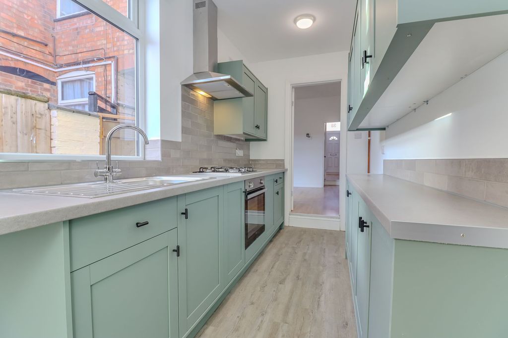 Property photo 2 of 13