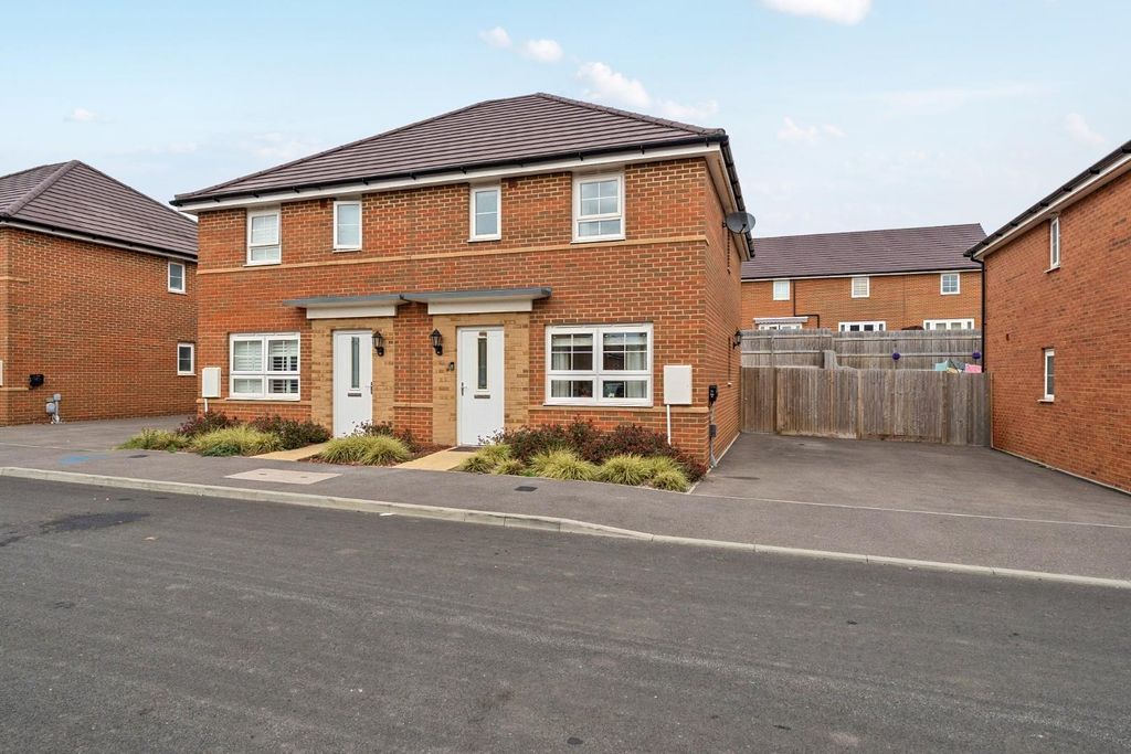 Property photo 1 of 14 1365157-1-68F235Db711d8.Jpg