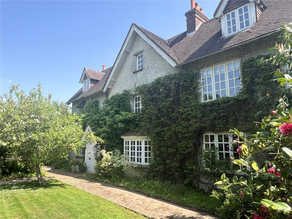 Property photo 1 of 25 Picture No. 32