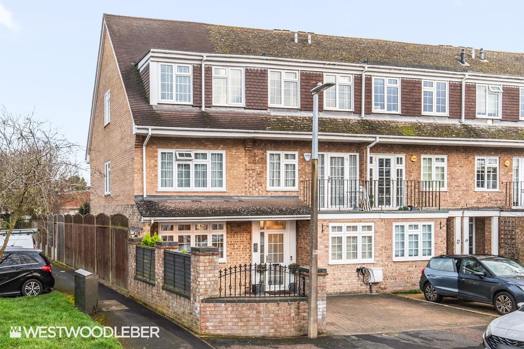 Property photo 1 of 43 Taylorsavenue_66.Jpg