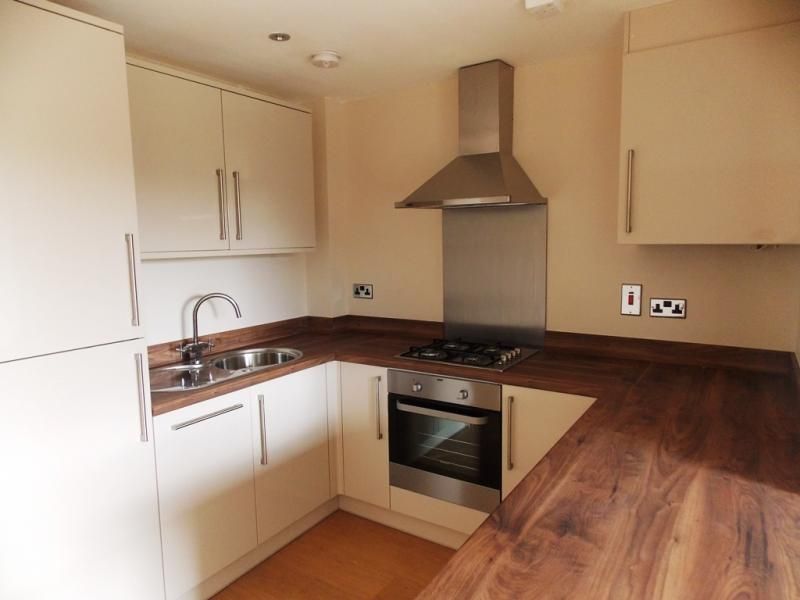 Property photo 1 of 9 Kitchen