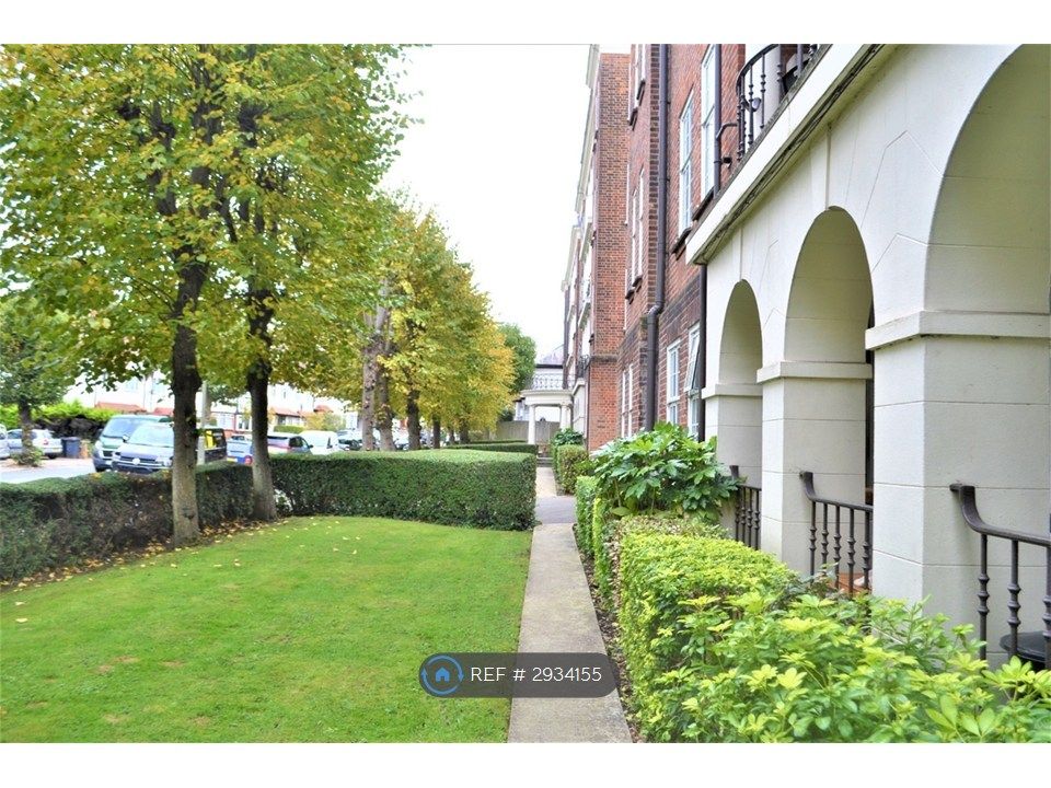 Property photo 2 of 14