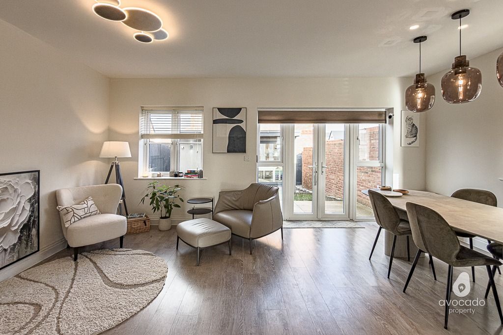 Property photo 2 of 21 4868986