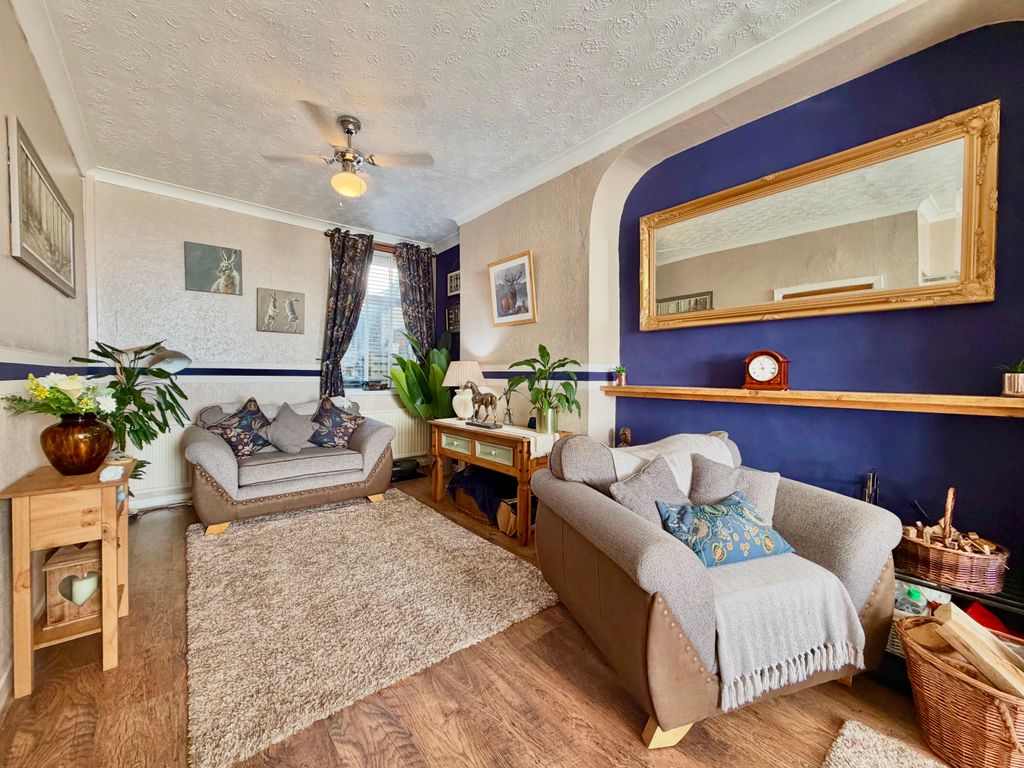 Property photo 3 of 24 Img_4638