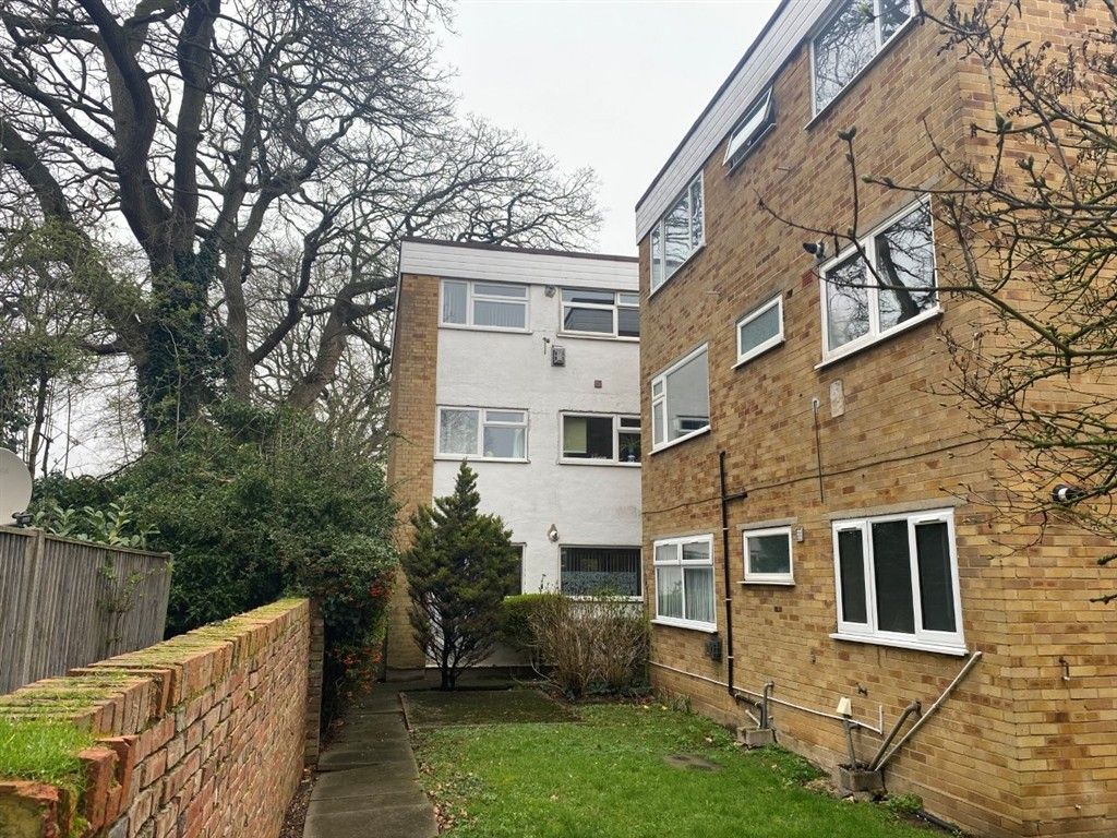 Property photo 3 of 11