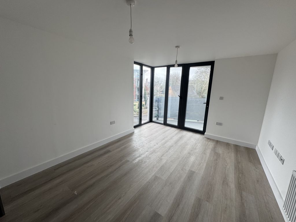 Property photo 1 of 4 1 Bed Flat To Rent