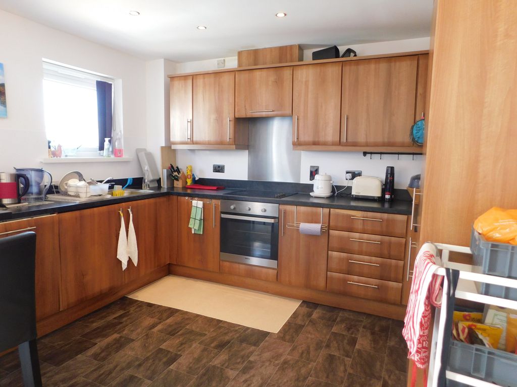 Property photo 2 of 6