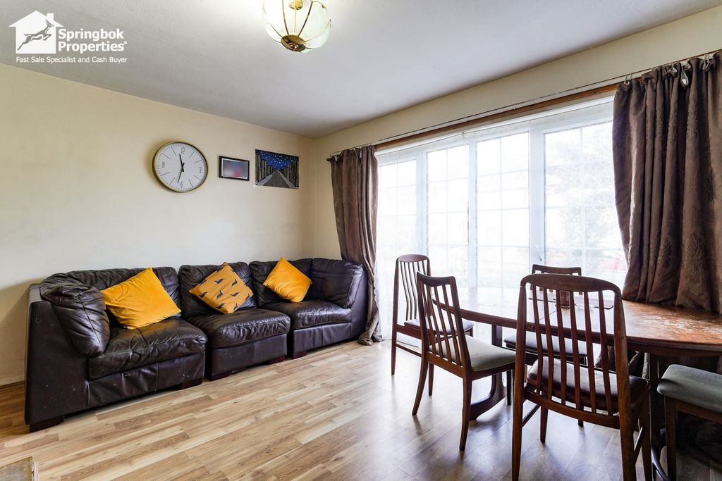 Property photo 3 of 14 Image 2