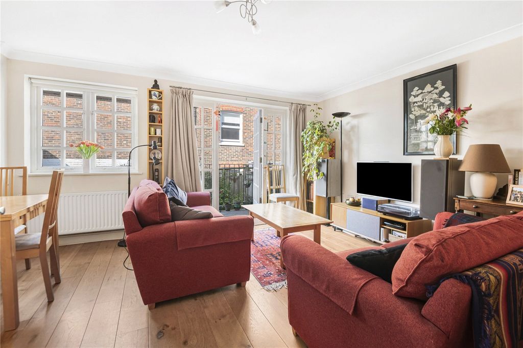 Property photo 2 of 18 Picture No. 03