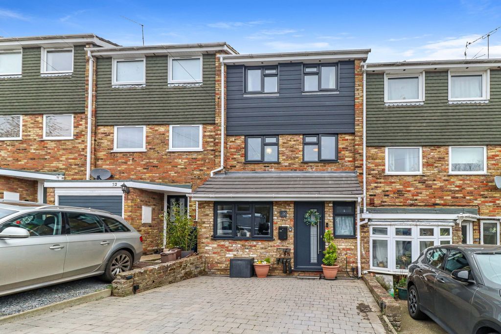 Property photo 1 of 22