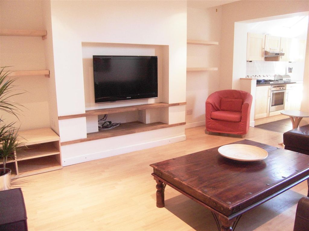 Property photo 1 of 14 Lounge.Jpg