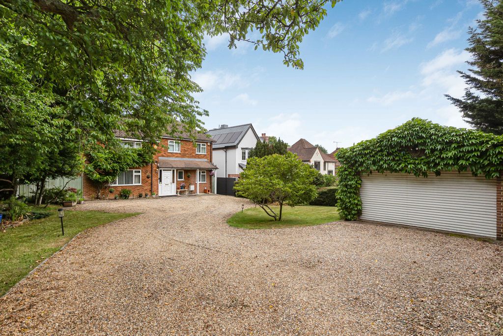 Property photo 1 of 25