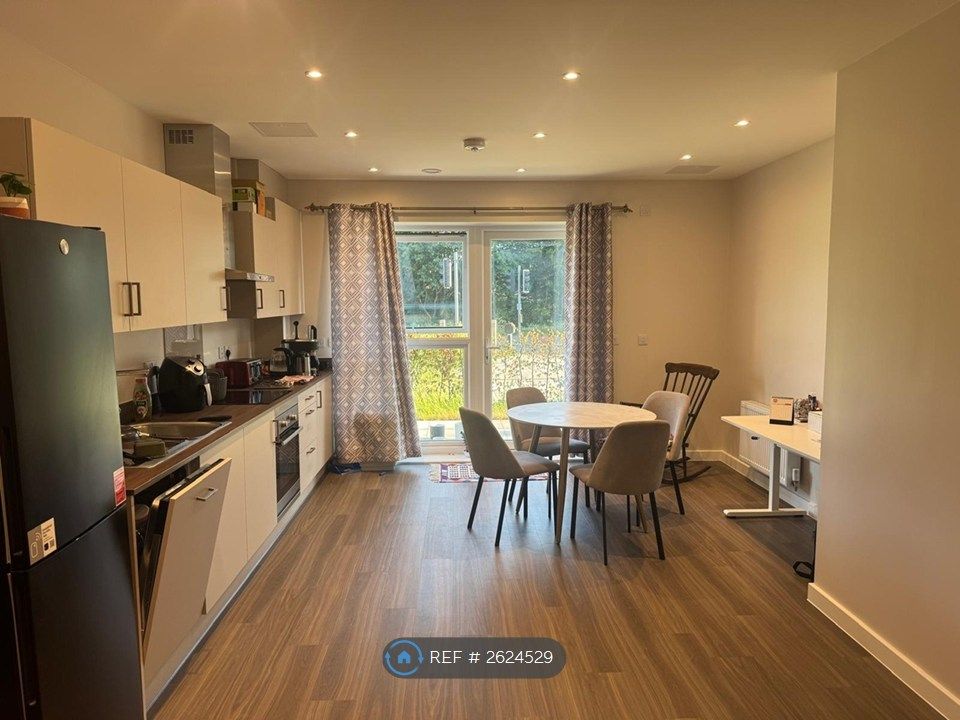 Property photo 1 of 7 Kitchen And Living