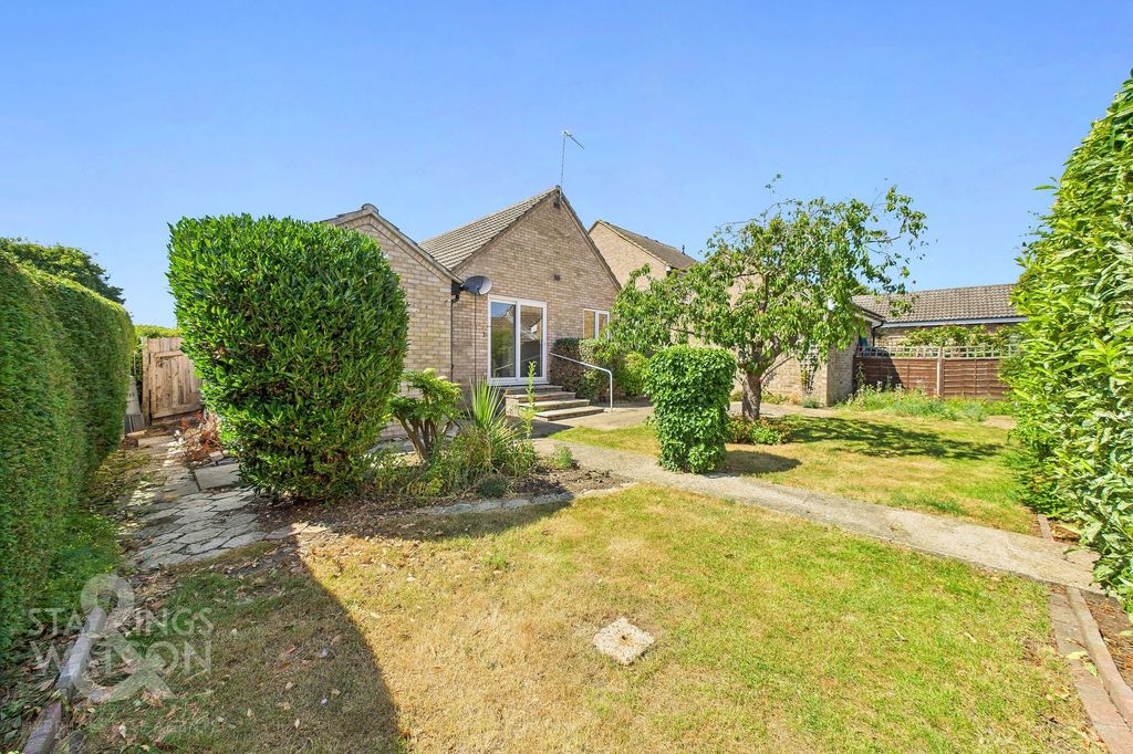 Property photo 2 of 18