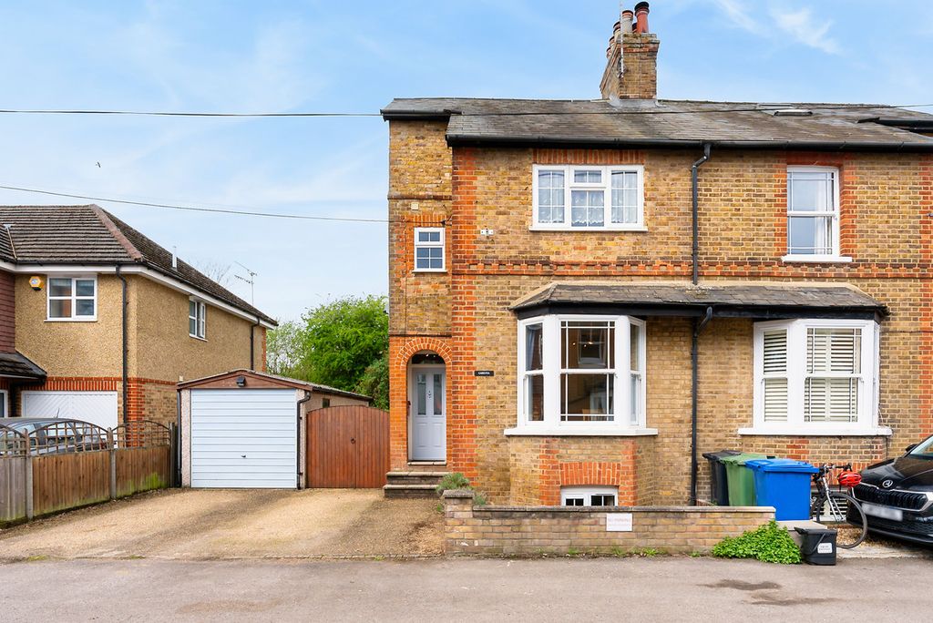 Property photo 2 of 24