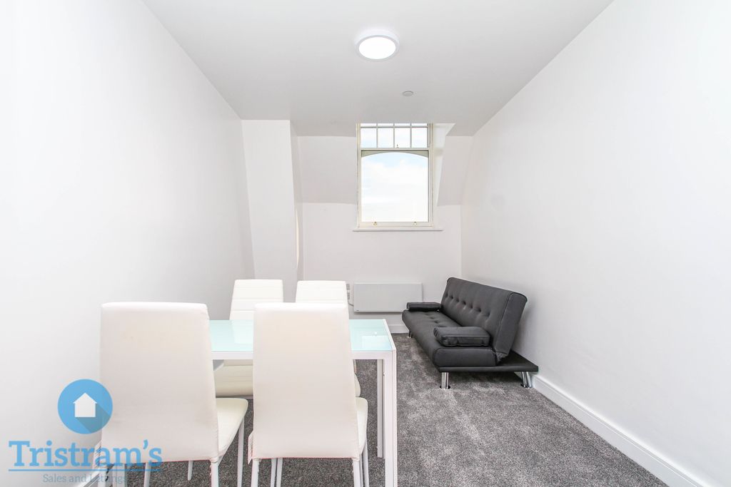 Property photo 3 of 10 Img_8600