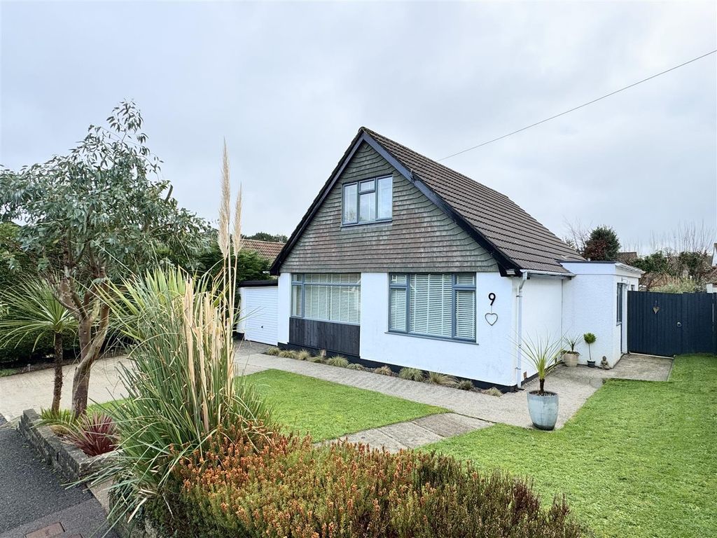 Property photo 1 of 24 Front