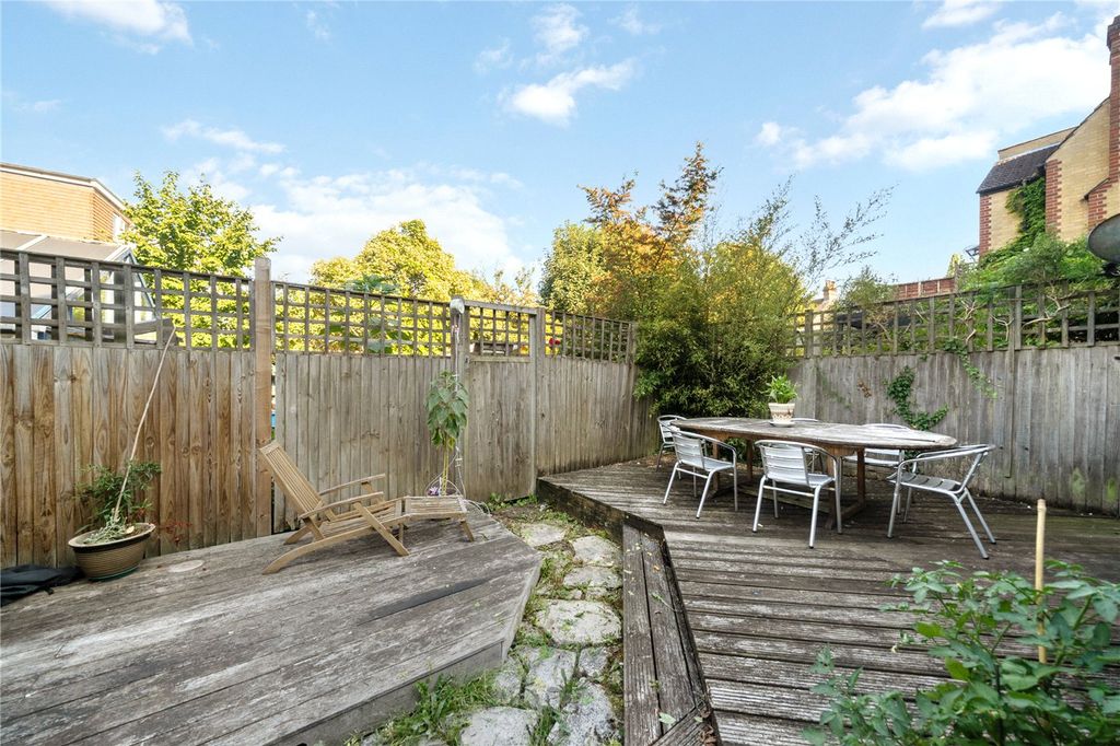 Property photo 3 of 16 Picture No. 16