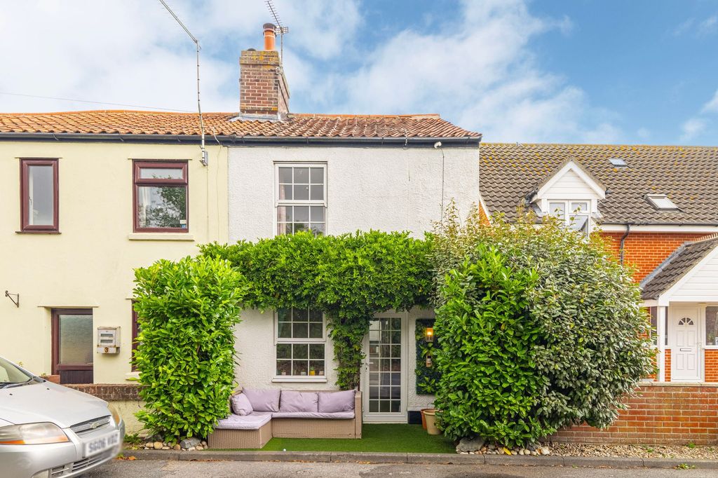 Property photo 1 of 16