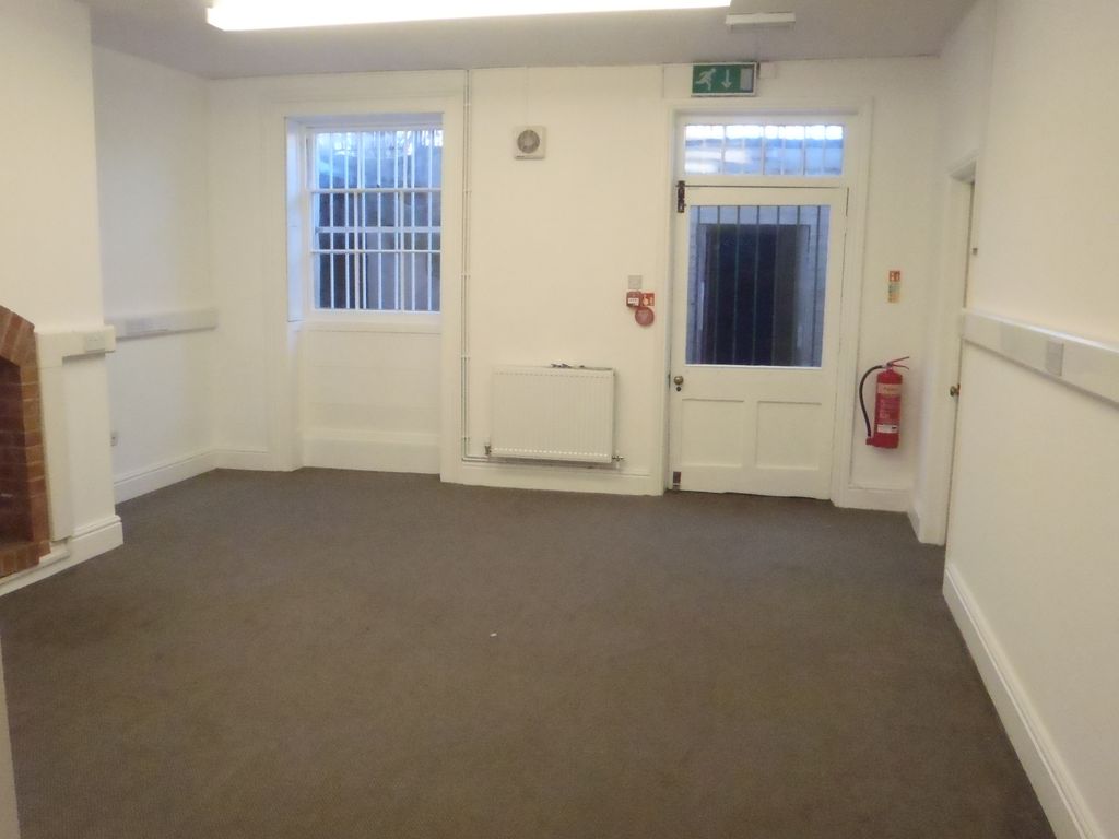 Property photo 3 of 3