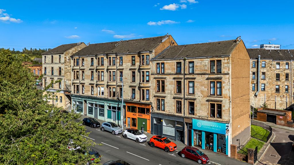 Property photo 1 of 22 6-Print-102 Napiershall Street Flat 2.2_31