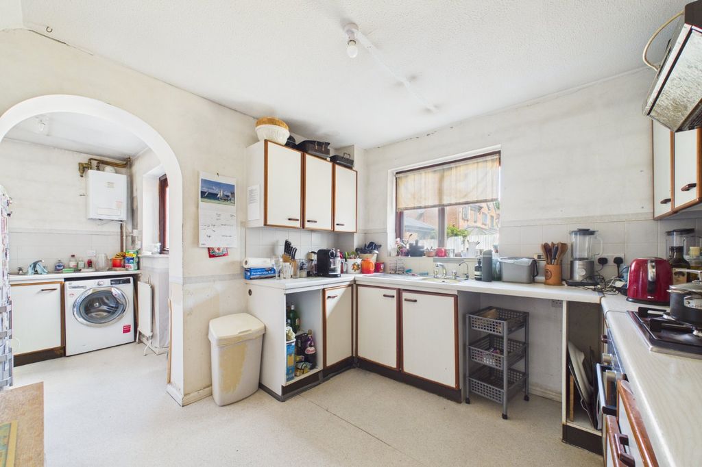 Property photo 3 of 7 Picture No. 06