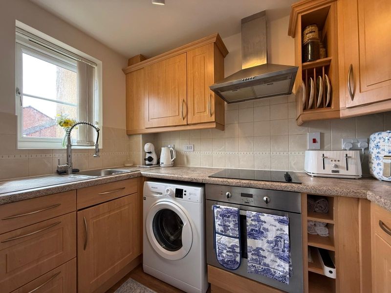 Property photo 3 of 7