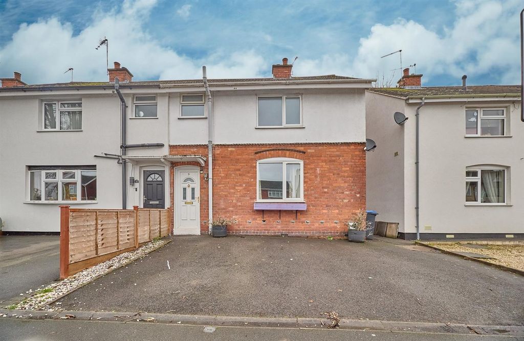 Property photo 1 of 11 Front.Jpg