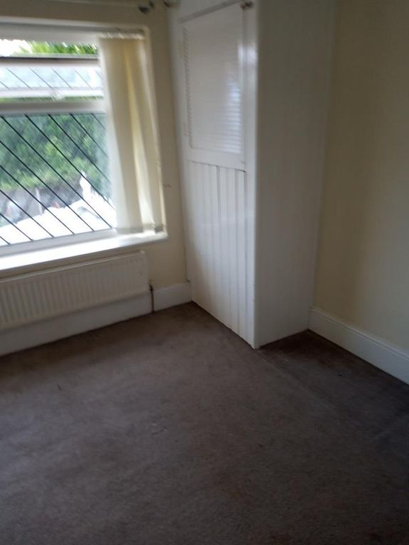 Property photo 3 of 7 O_1Ir0On7Rcl8B9S1v9A3Gl5B81.Jpg