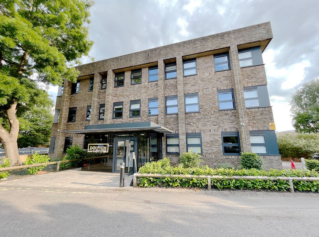 Property photo 1 of 8