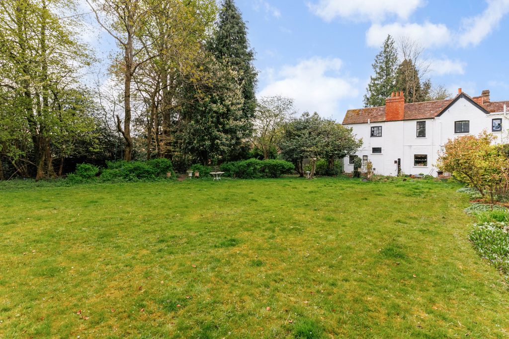 Property photo 3 of 25