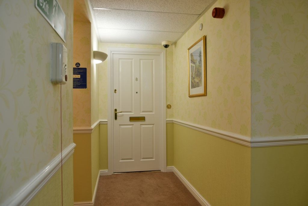 Property photo 2 of 30 P102