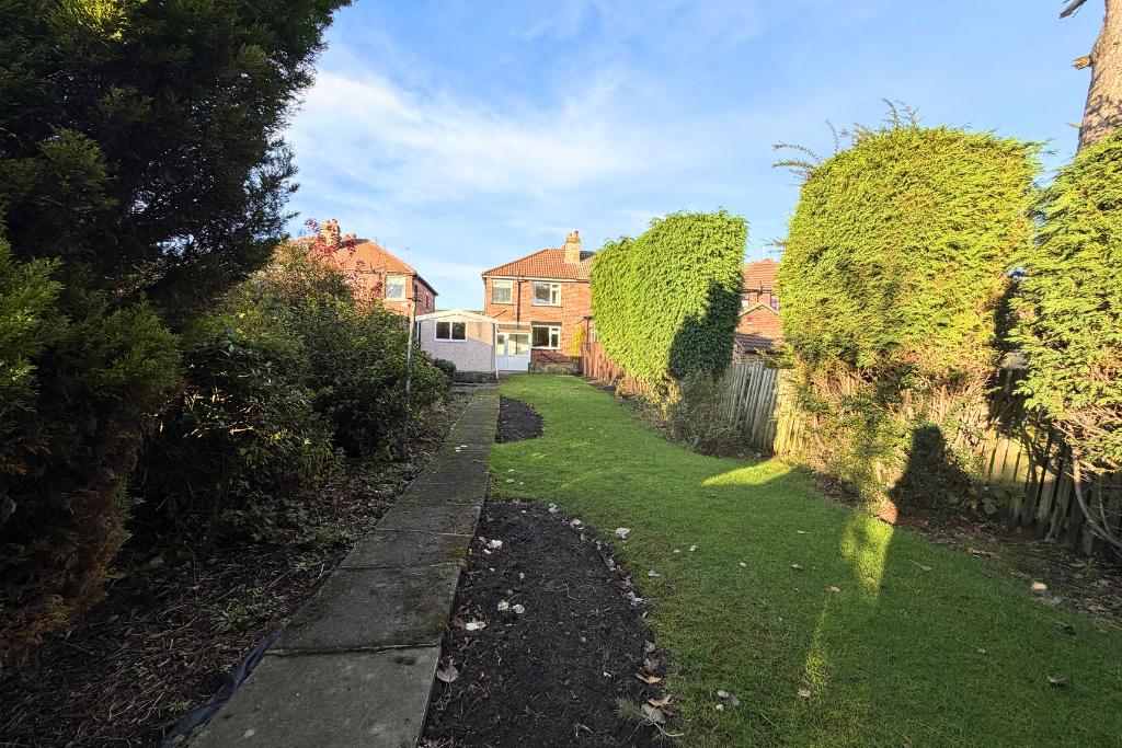 Property photo 3 of 26