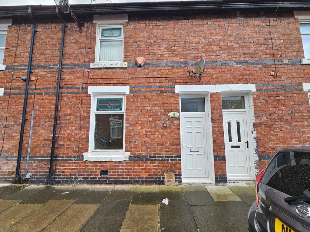 Property photo 1 of 1
