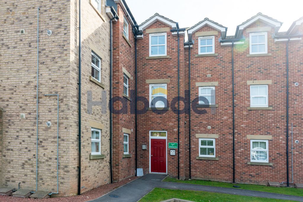 Property photo 1 of 8