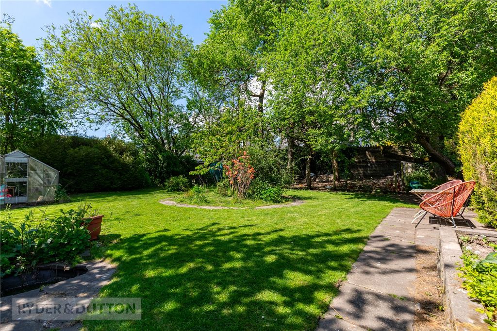 Property photo 2 of 25 Picture No. 39