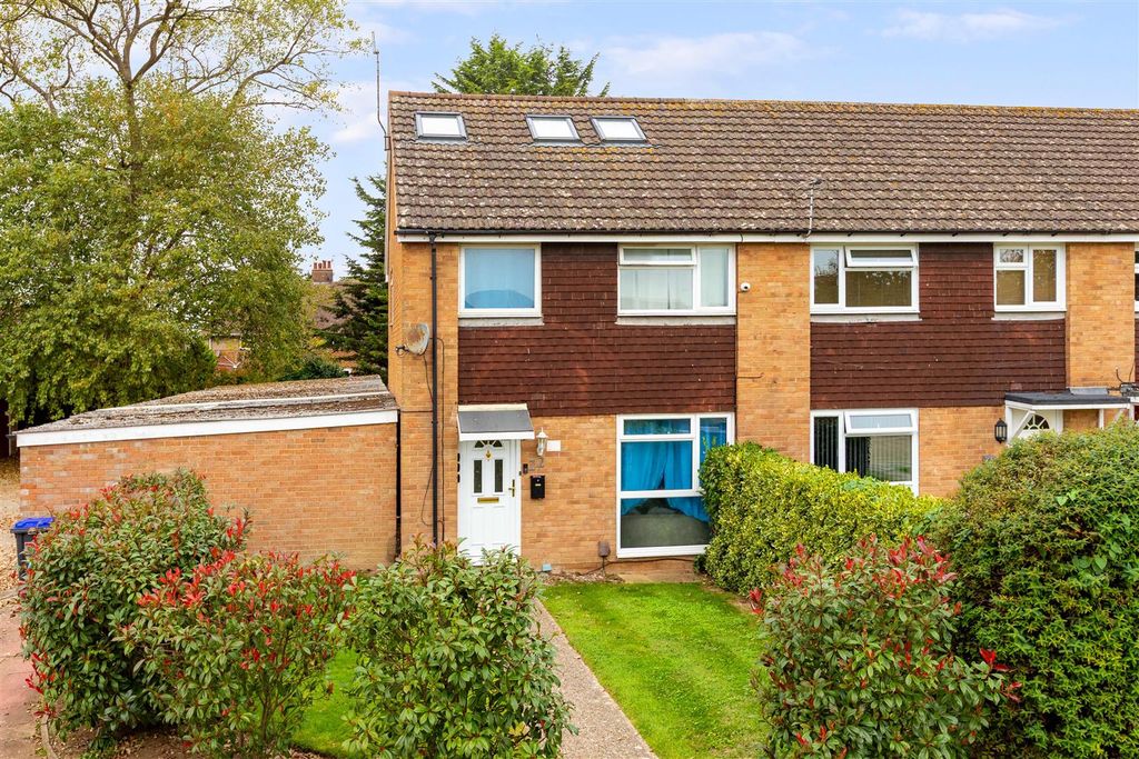 Property photo 1 of 14 Lenhurst-18.Jpg