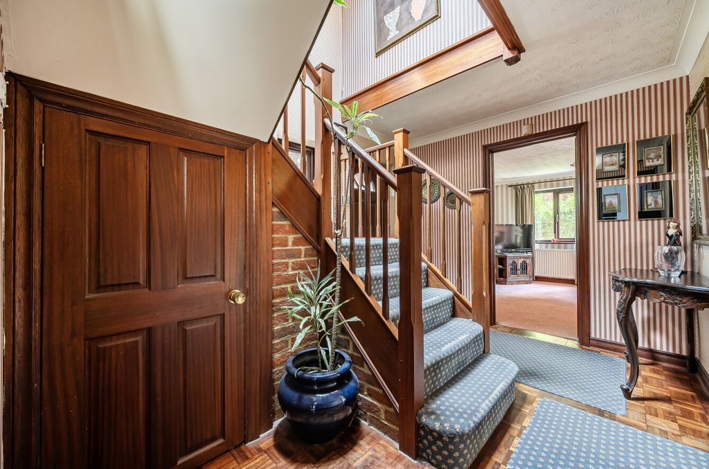 Property photo 2 of 26 1451209-20-69Fc7d...